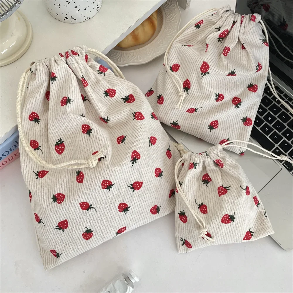 Bolsa de maquillaje Floral bonita para mujer, artículos de tocador portátiles Kawaii, organizador de almacenamiento de cosméticos, bolsa de cosméticos de viaje, estuche con cordón