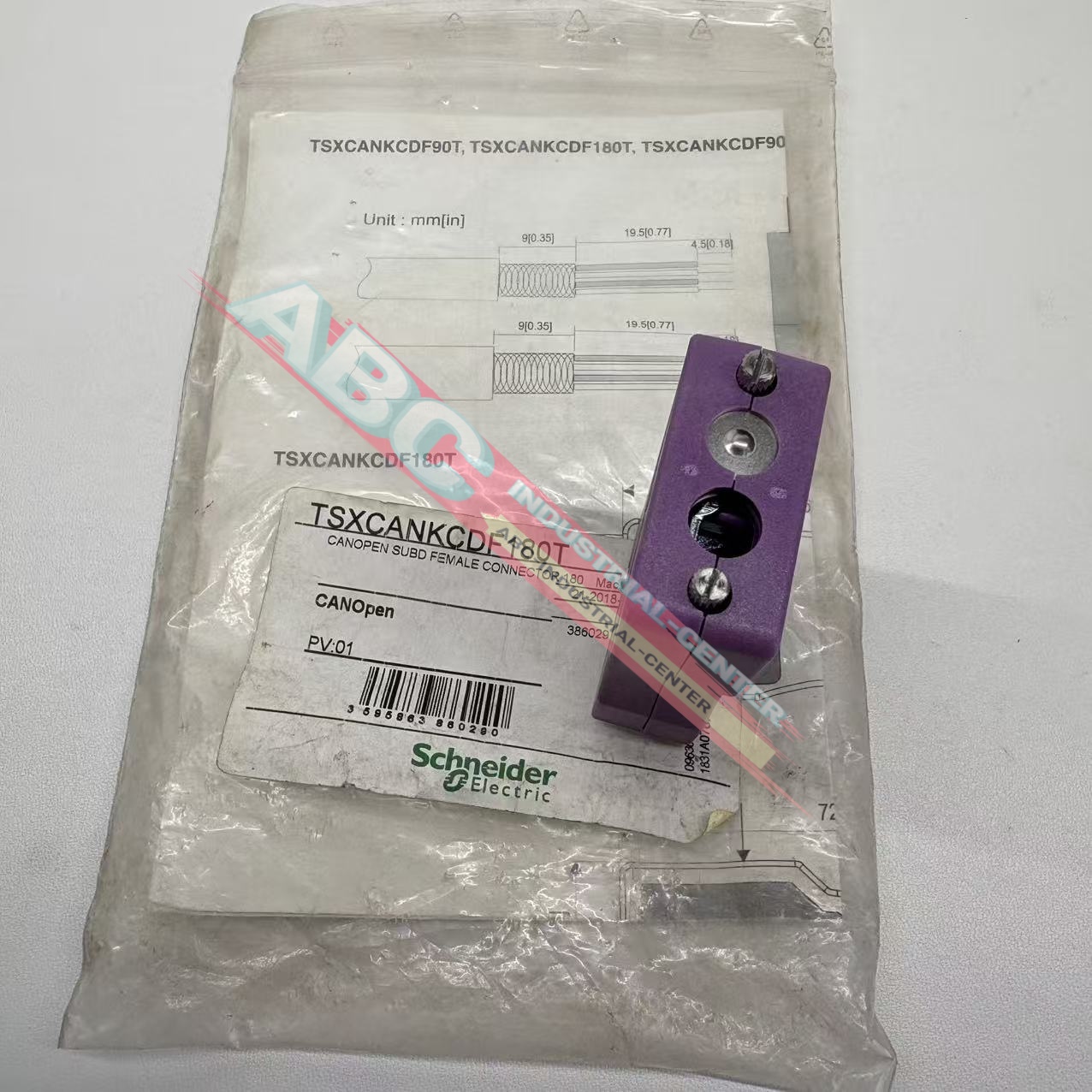 TSXCANKCDF180T 100% NUEVO Módulo PLC