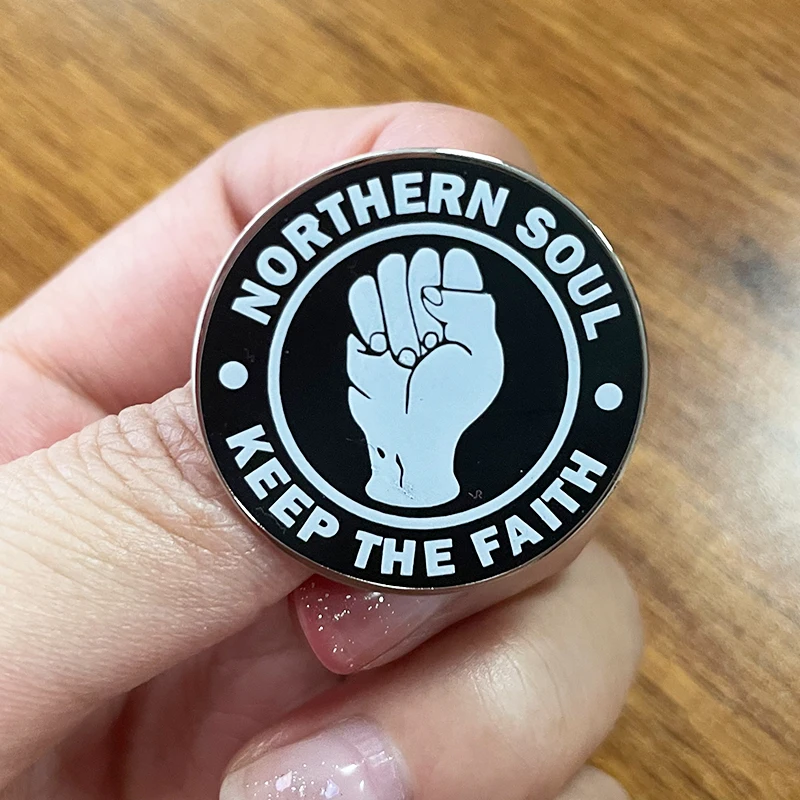 Klasyczna biżuteria muzyczna Northern Soul Keep The Faith Enamel Badge Button