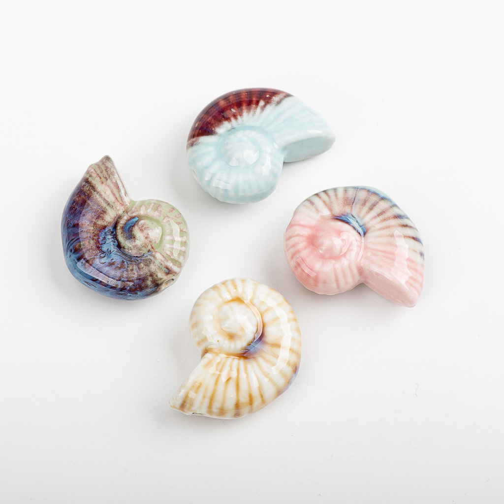 41 #   Pingente de contas de cerâmica em forma especial de concha, peça de joias de porcelana de dois lados para colar # MY214