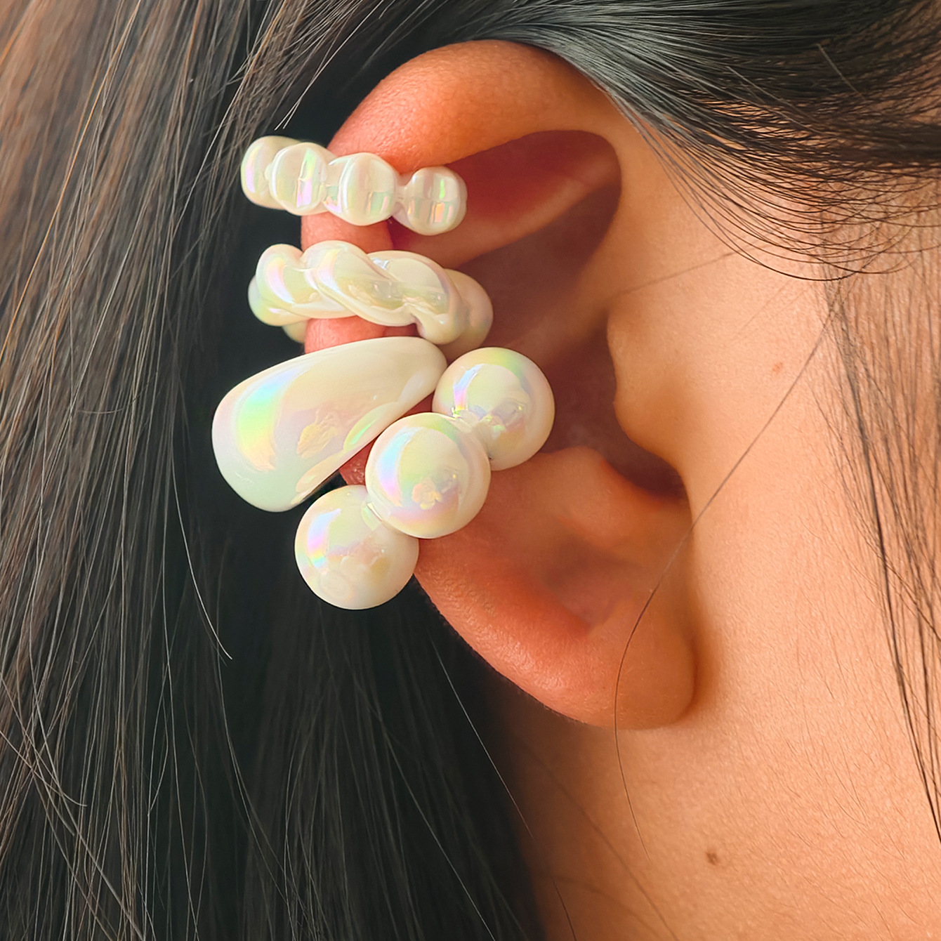 4PCS C-แหวนไม่มีรูหูคลิปต่างหูหูกระดูกคลิปโปร่งใสที่มีสีสันDopamine Simple High-Endต่างหูชุดเครื่องประดับขายส่ง