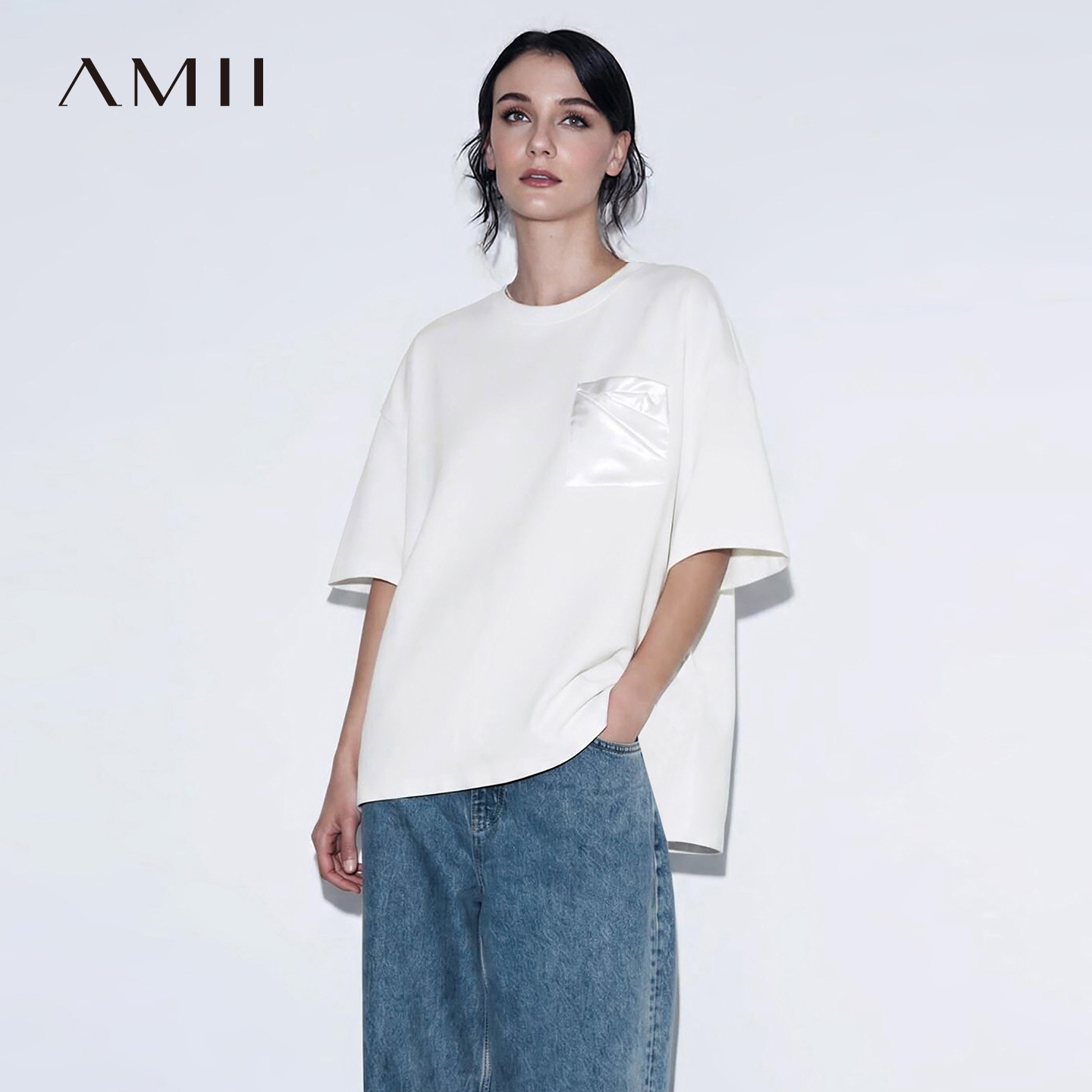 Amii Dames T-shirt 2026 Zomer Nieuwe Oversized Katoenen Tops Met Korte Mouwen Zijsplit Mid Lengte Patch Pocket T-shirt 12642037