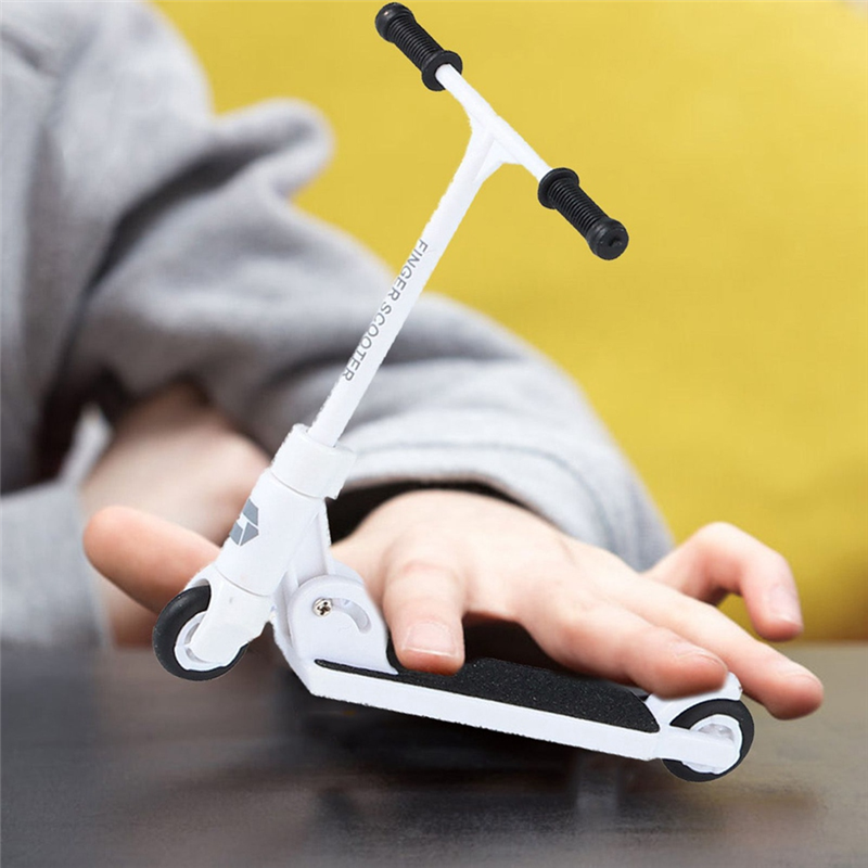 ABHS - Nowy Finger Scooter Dziecięcy Pedał Palcowy Samochód Witalnościowy Deskorolka Biurkowa Zabawka Samochodowa