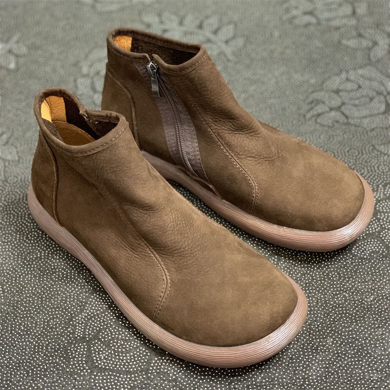 Stivali Chelsea a punta larga da uomo 2025 Autunno Inverno Pelle bovina Moda Versatile Stivali alti in pelle Scarpe da lavorazione in vera pelle