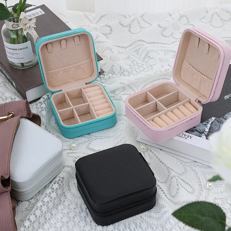 แบบพกพาจอแสดงผลเครื่องประดับกล่องต่างหูแหวน Display Organizer กล่อง