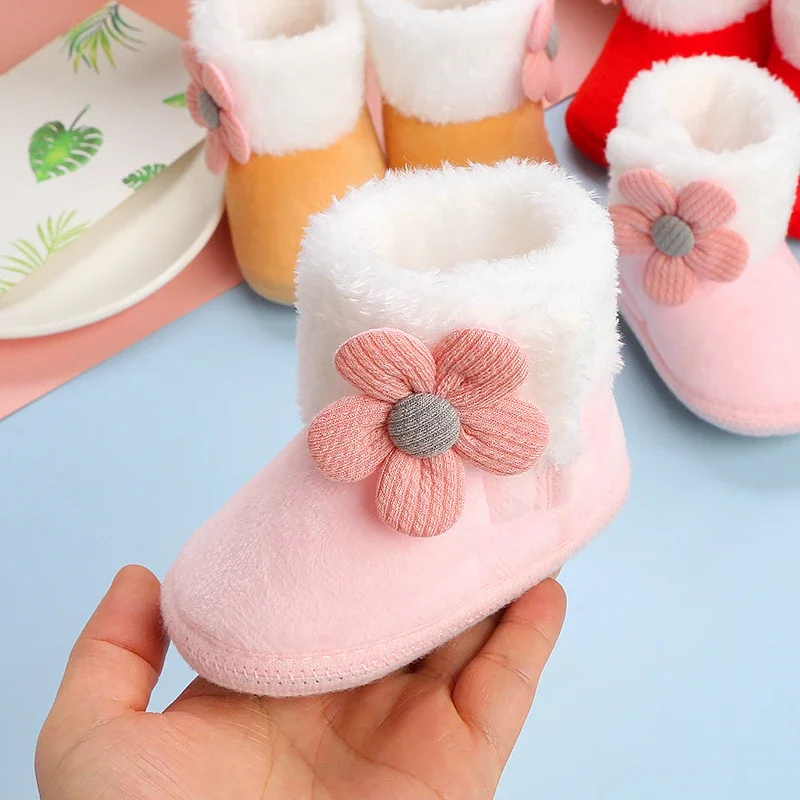 Nova moda sapatos confortáveis do bebê recém-nascido meninas meninos botas macias sólida pompom botas de neve infantil da criança recém-nascido sapatos de aquecimento