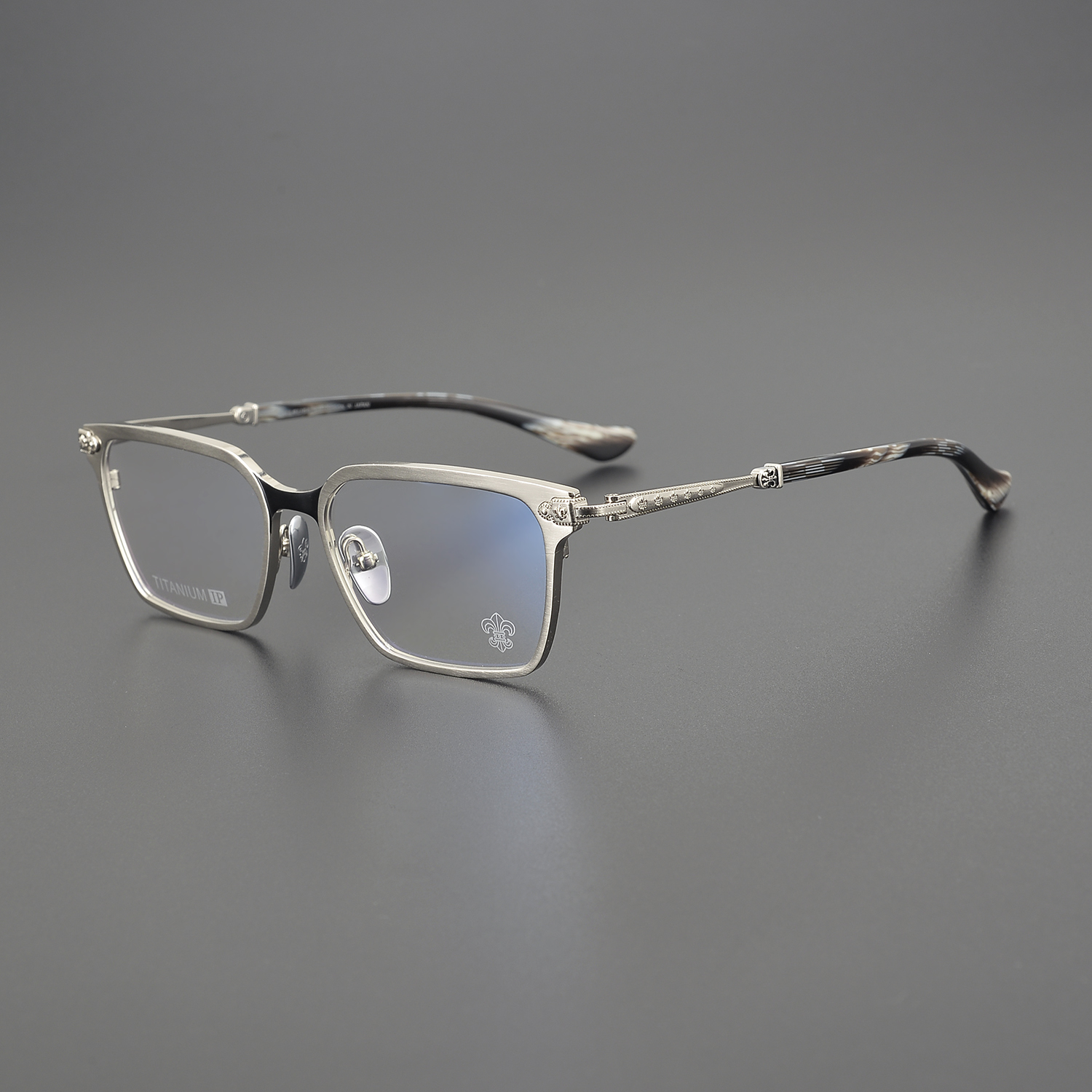 Männer Retro Fashion Square Titan Rahmen Luxus Frauen Eyeframe Hohe Qualität Optische Verordnung Business Computer Brillen