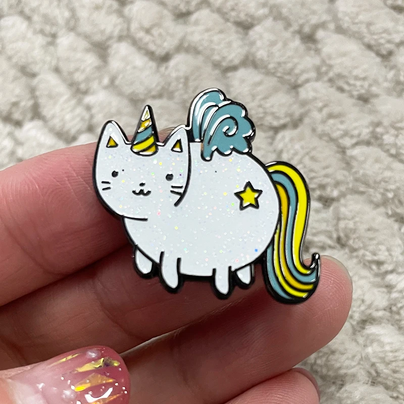 Glitter Caticorn Unicorn Kitty kucing Unikitty Unicat Magic hewan lencana Enamel Pin ransel kerah Pin topi perhiasan