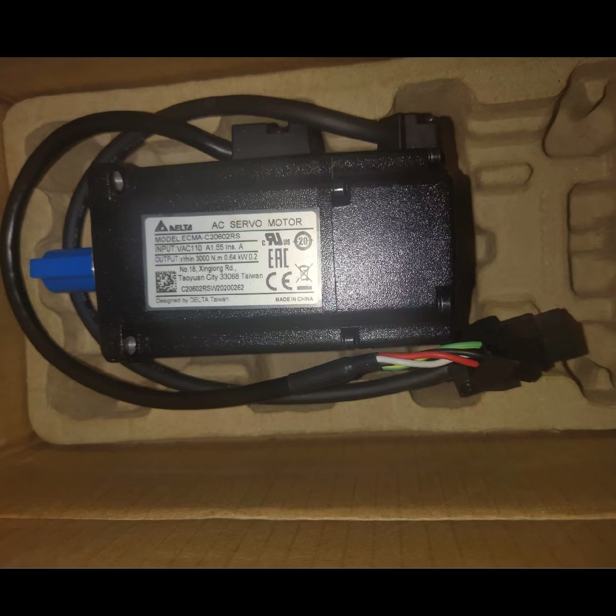 Servo Motor    ECMA-C20401FS      ECMA-C20602RS    New original