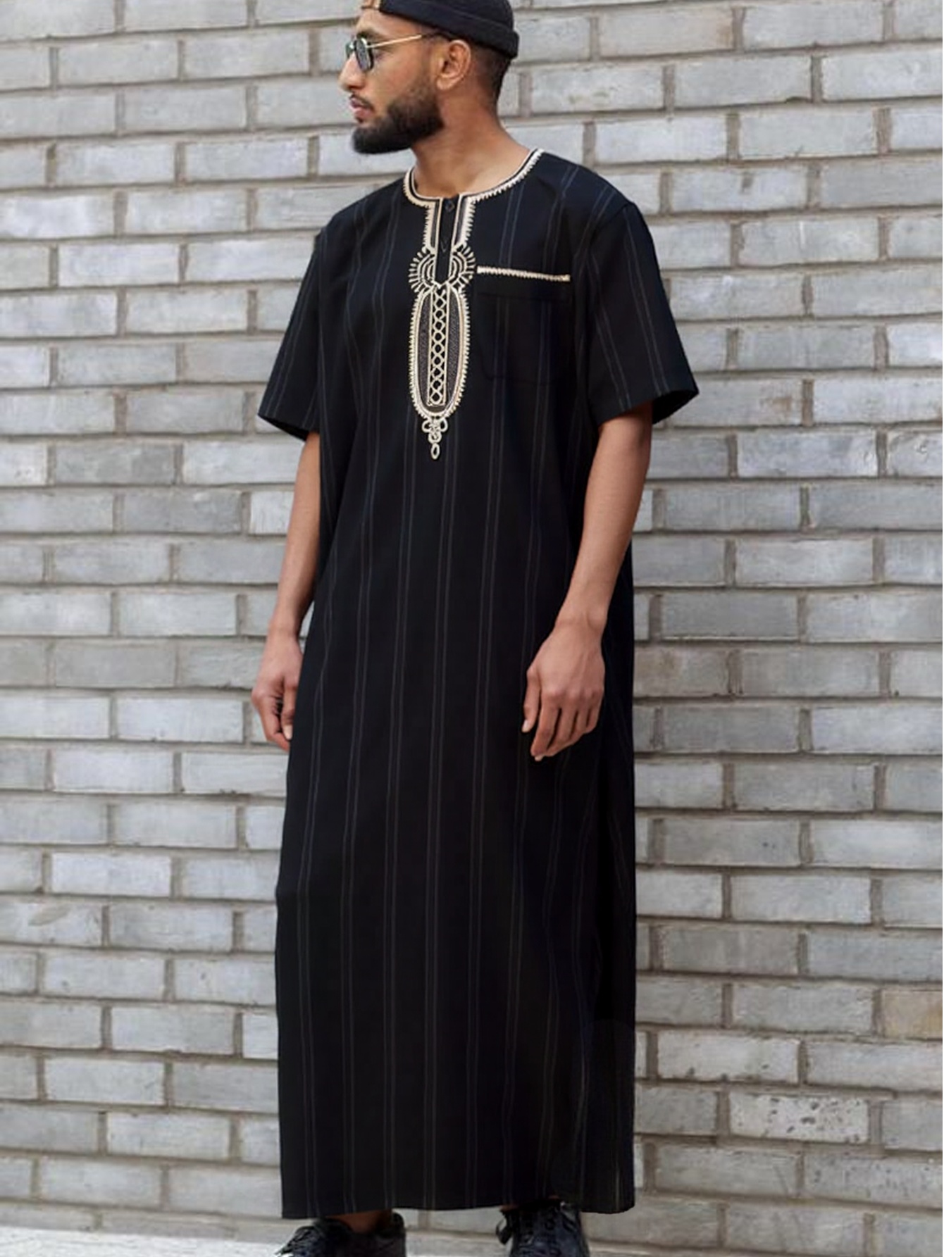 Roupas masculinas tradicionais elegantes e luxuosas Thobe, Abaya Islamic Loose Thobe, bolso muçulmano bordado de manga curta Thobe