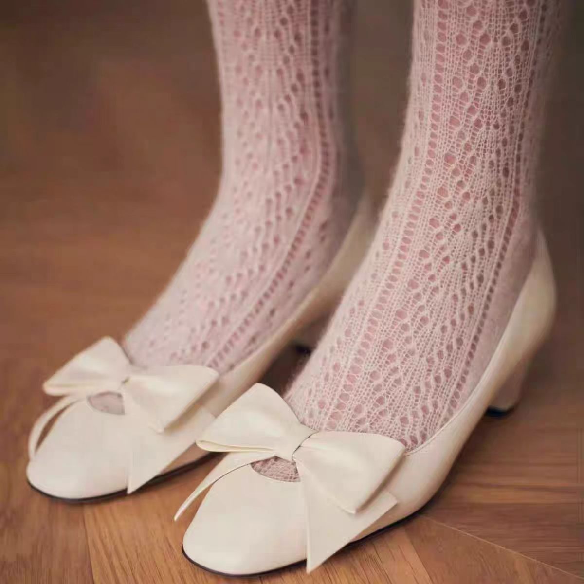 Four Seasons Wear Bowknot Decorative Thick Heel Single Shoes French Temperament Fashion Women's Shoes Shallow Toe Slip On