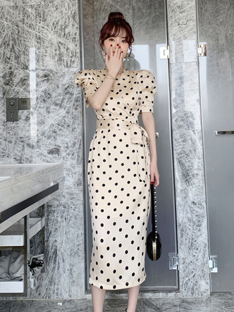 Neue Ankunft Mode Party Club Kleid Frauen Elegante Sommer Vintage Puff Sleeve V-ausschnitt Temperament Büro Dame Dot A-line Kleid