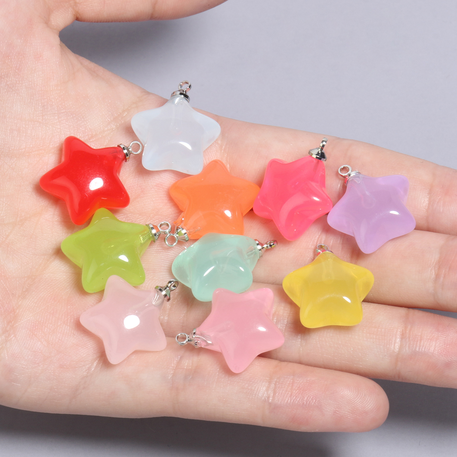 ดาวที่มีสีสัน Charms เรซิ่นลูกอมสีจี้พวงกุญแจ Handmade สร้อยคอสร้อยข้อมือเครื่องประดับทํา DIY CRAFT อุปกรณ์เสริม 10pcs