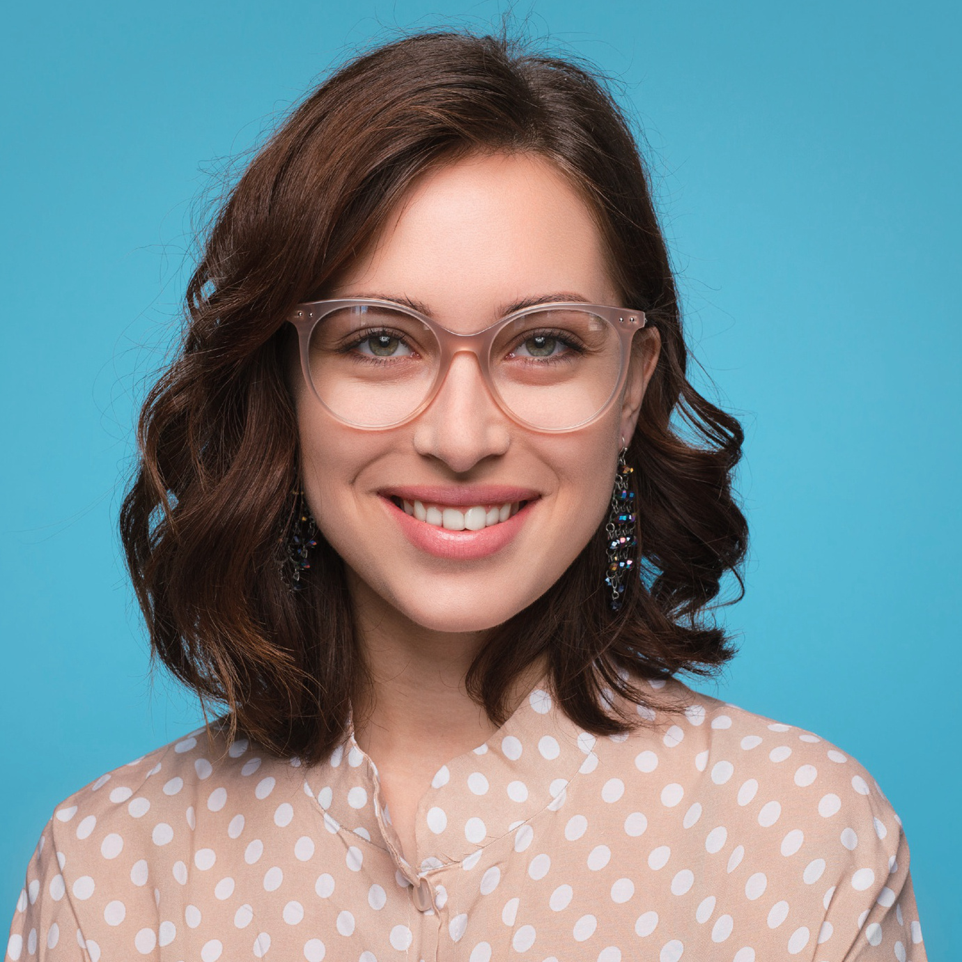 Armações ou lentes de óculos personalizadas para clientes