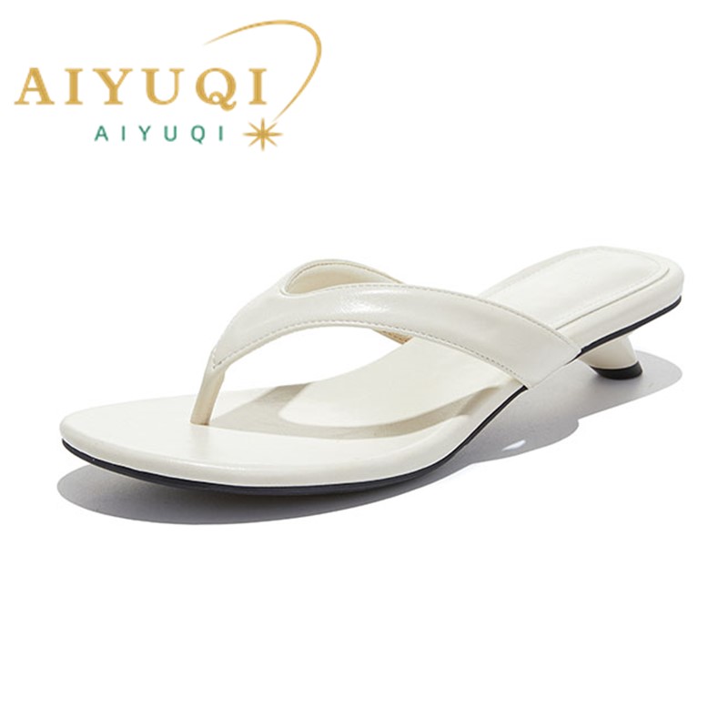 Chinelo Feminino AIYUQI 2026 Novo, Sandália Feminina de Salto Alto da Moda, Tamanho Grande, Sapatos de Praia com Separador de Dedos para Meninas