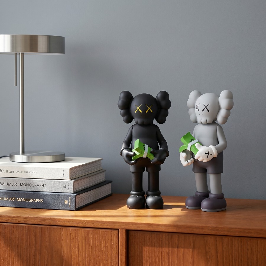 Violent Bear Action Figurine XX Statue Living Room Decoration Figure Table Sculpture Trendy Street Art Desk Ornament Toy Gift