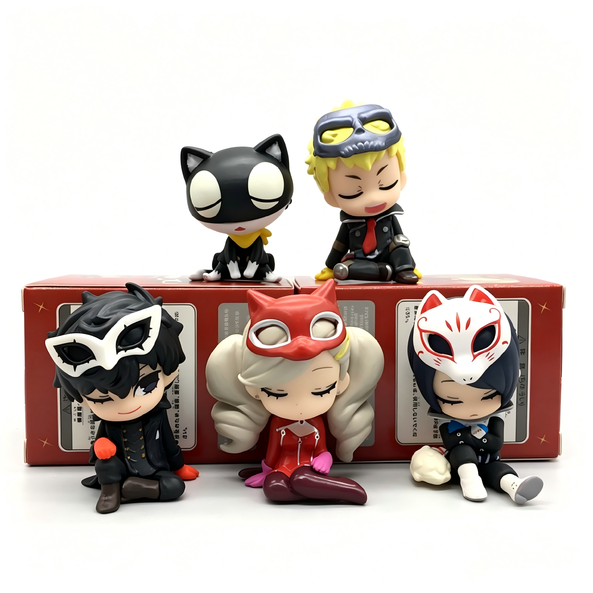 В наличии: Коллекционные фигурки Blind Box Toy P5 Royal Edition - Спящие персонажи, сидящие друг к другу: Джокер, Мона, Скелет, Пантера, Лиса.