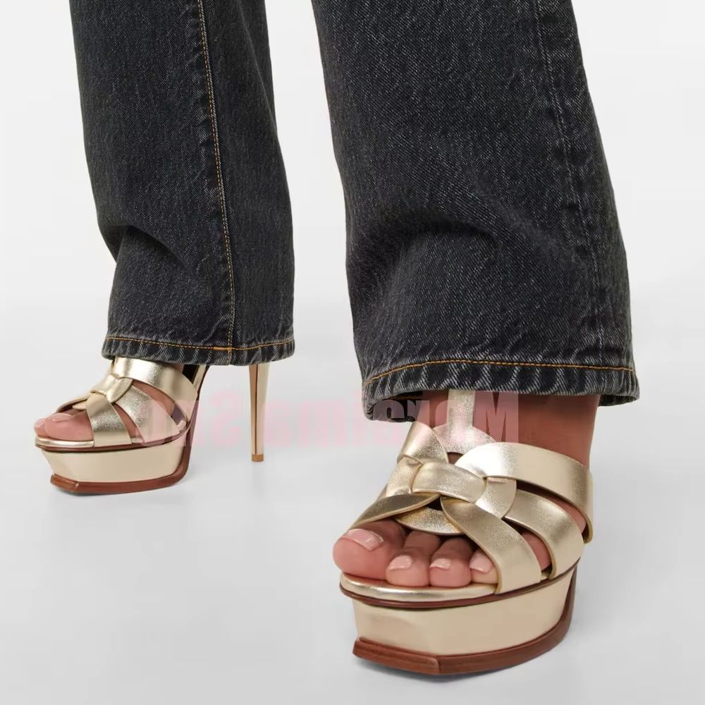 Sandal T-strap Peep Toe Platform Tali Gesper Pergelangan Kaki Berongga Seksi Fashion Wanita Sepatu Musim Panas Stiletto Hak Tinggi Perak Solid Baru