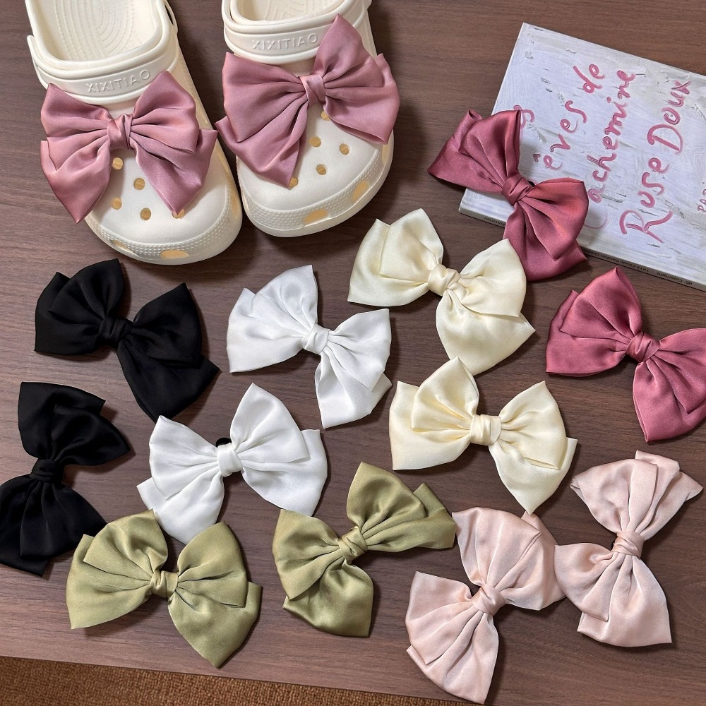 2 Pezzi Decorazioni per Scarpe a Forma di Farfalla in Tessuto, Accessori per Scarpe con Fori per Ragazze, Regalo Fai-da-Te