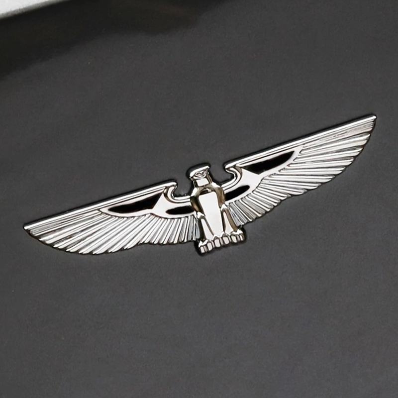 Metal Eagle Hawk 3D decoración del coche insignia emblema pegatina para coches universales motocicleta bicicleta