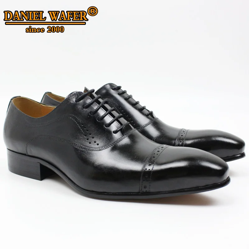 Couro genuíno oxford vestido sapatos homens rendas até boné toe sapatos de casamento de escritório preto marrom brogue apontou oxfords sapatos formais