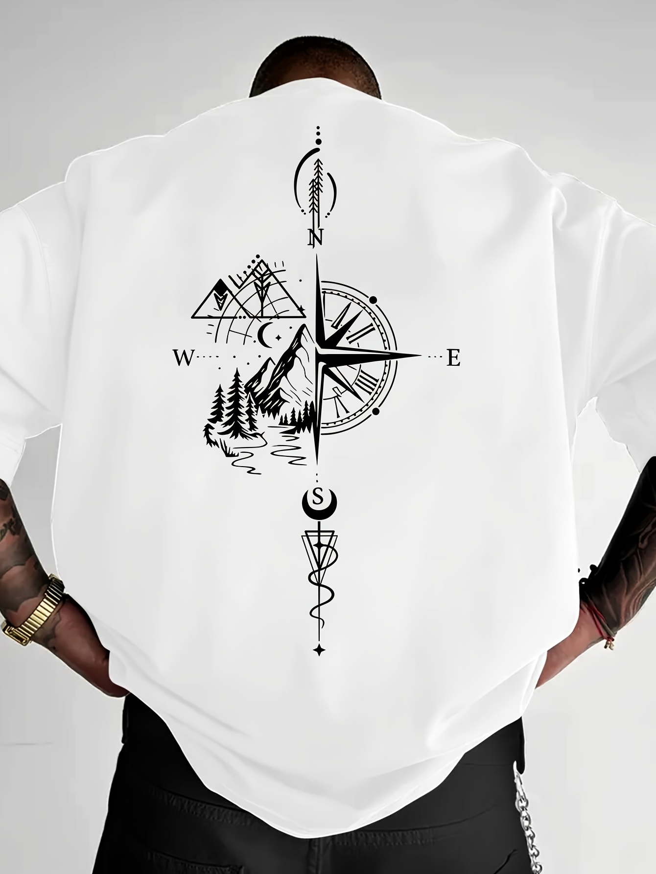 Nieuw zomer T-shirt voor heren met geometrisch en heuvelpatroon, streetstyle, geschikt voor dagelijks casual gebruik, losse pasvorm, 100% katoen.
