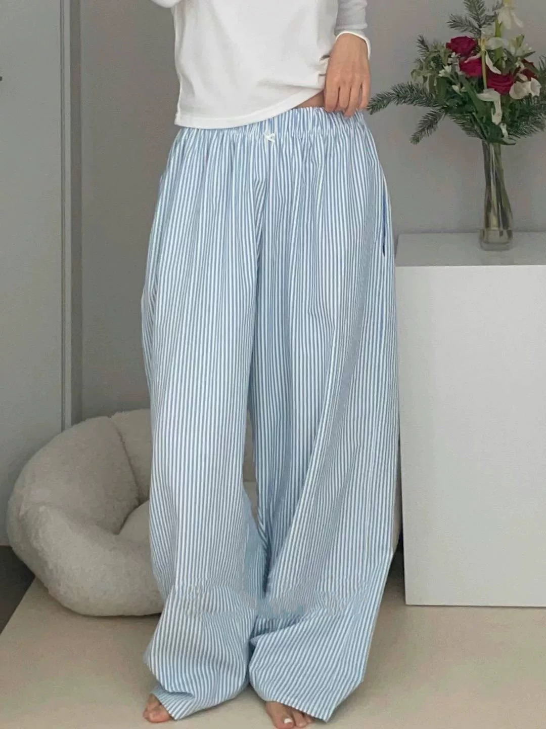 ルーズコットンワイドレッグパンツ女性の夏の新しい弾性ウエストルーズ床長さのカジュアルパンツストレートロングパンツ