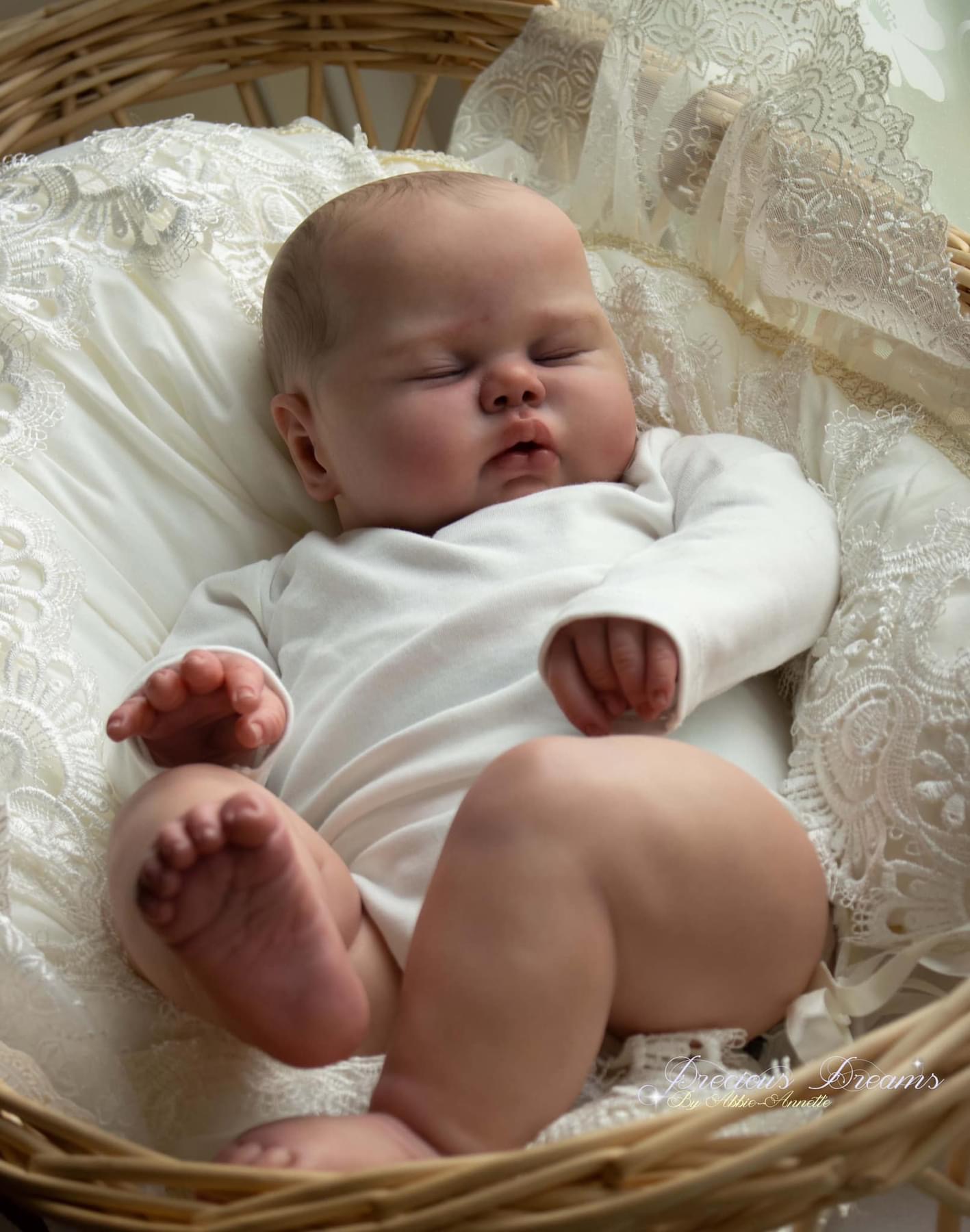 19-calowa lalka Pickle Boy Reborn Toddler Doll Realistyczna figurka do spania Miękkie ciało z tkaniny Ręcznie malowane włosy Przytulna zabawka dla kolekcjonerów
