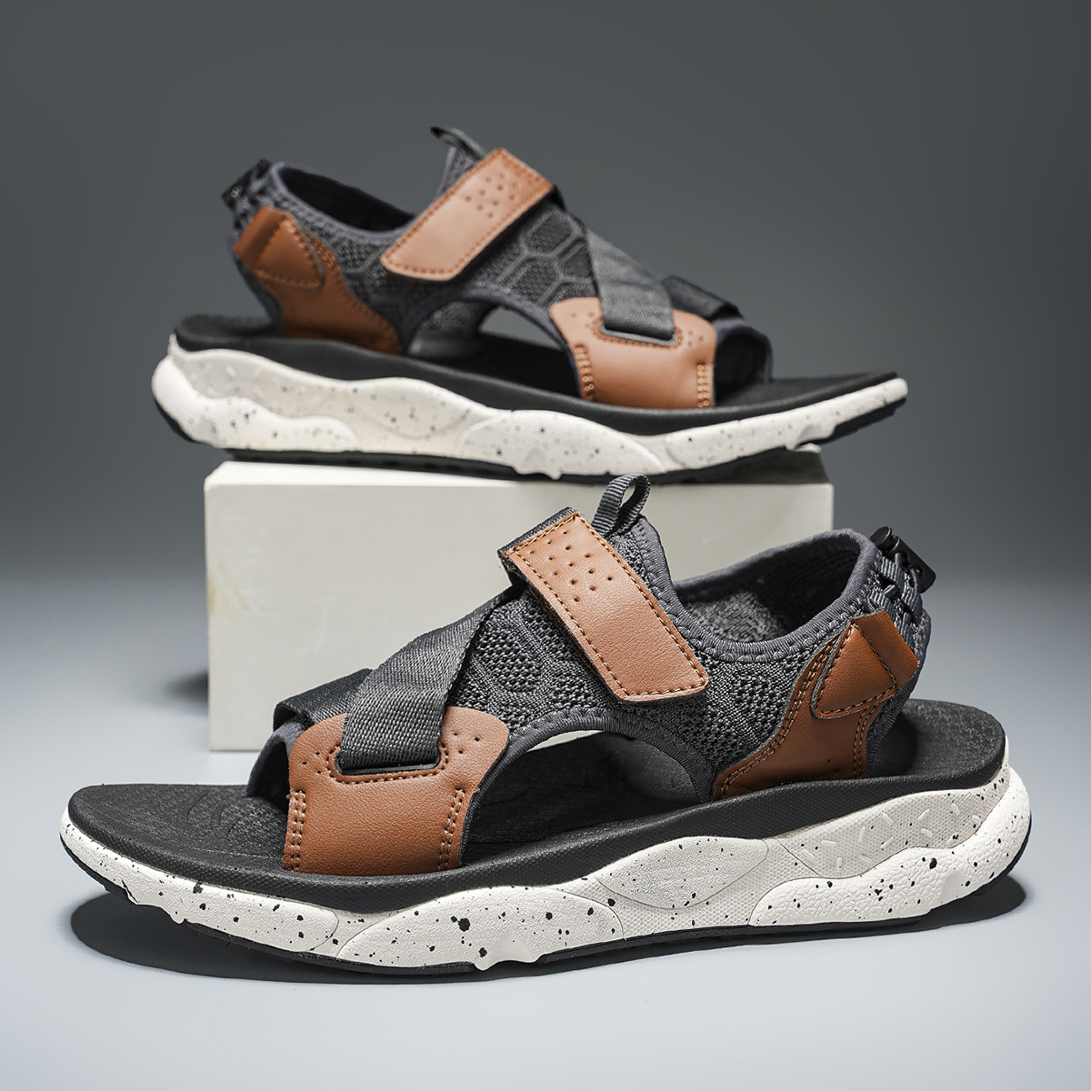 Herren Casual Sport-Sandalen Outdoor-Wandersandalen Komfortable Rutschfeste Strand- und Trekking-Sandalen Übergröße Verstellbar