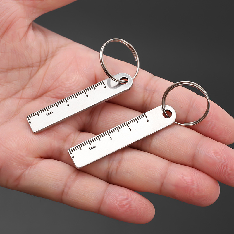 Nieuwe miniliniaal - compact hangend ornament - draagbaar meetinstrument voor thuis - kleine sleutelhangerliniaal