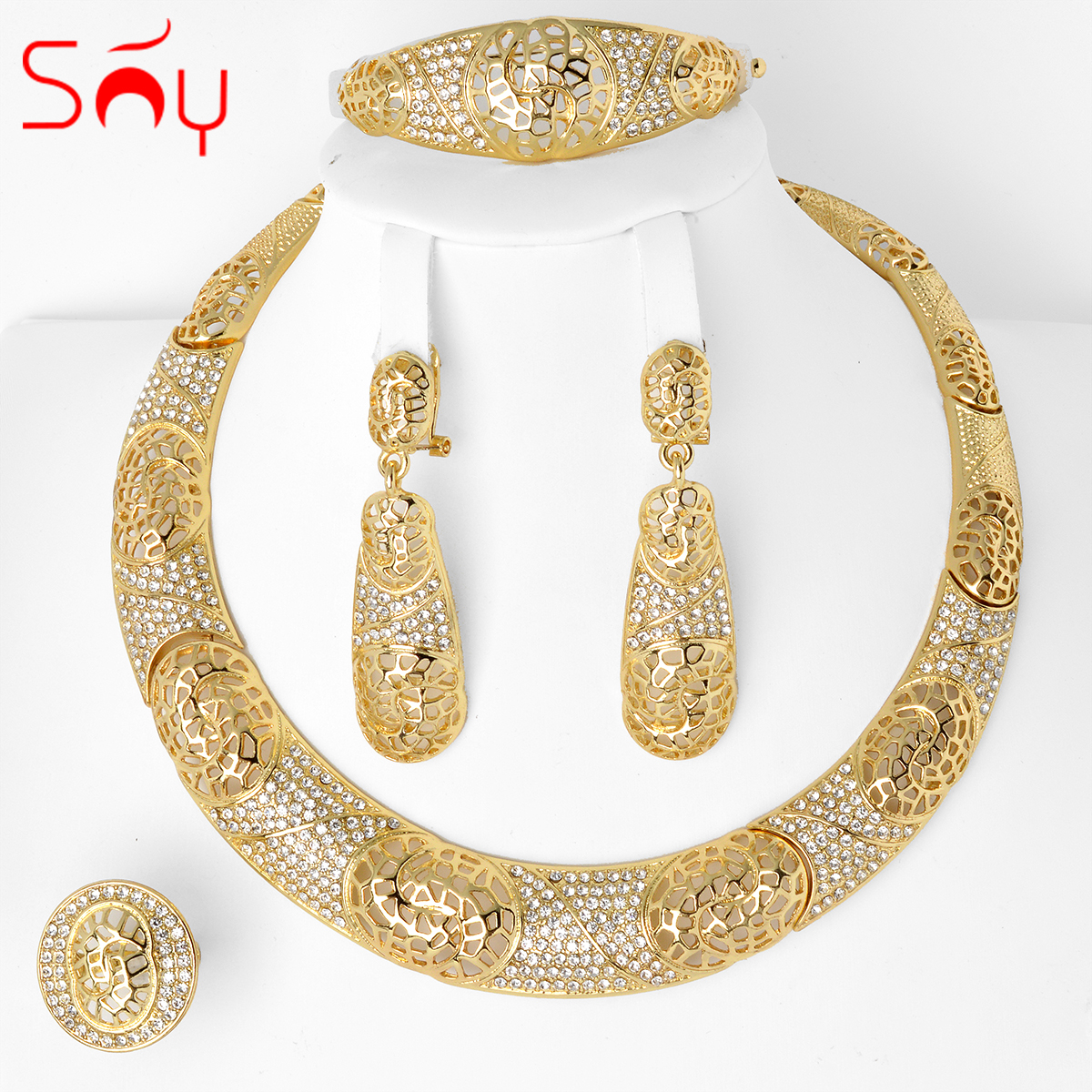 Ювелирный набор Sunny Jewelry Fashion для свадьбы и торжеств: серьги, колье, браслет, кольцо с цирконами, классический дизайн, покрытие 24K золотом, 4 предмета в наборе, подарок для женщин.