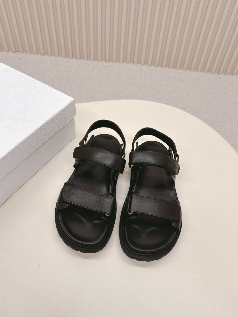 Women's Luxury Platform Sandals with Adjustable Velcro Straps Platform Open Toe Casual Summer Slippers Beach Sandals Non-Slip