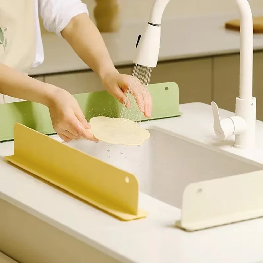 Déflecteur d'évier de protection contre les éclaboussures en Silicone, déflecteur d'eau de haute qualité avec ventouse pour protéger les vêtements de l'éclaboussures d'eau