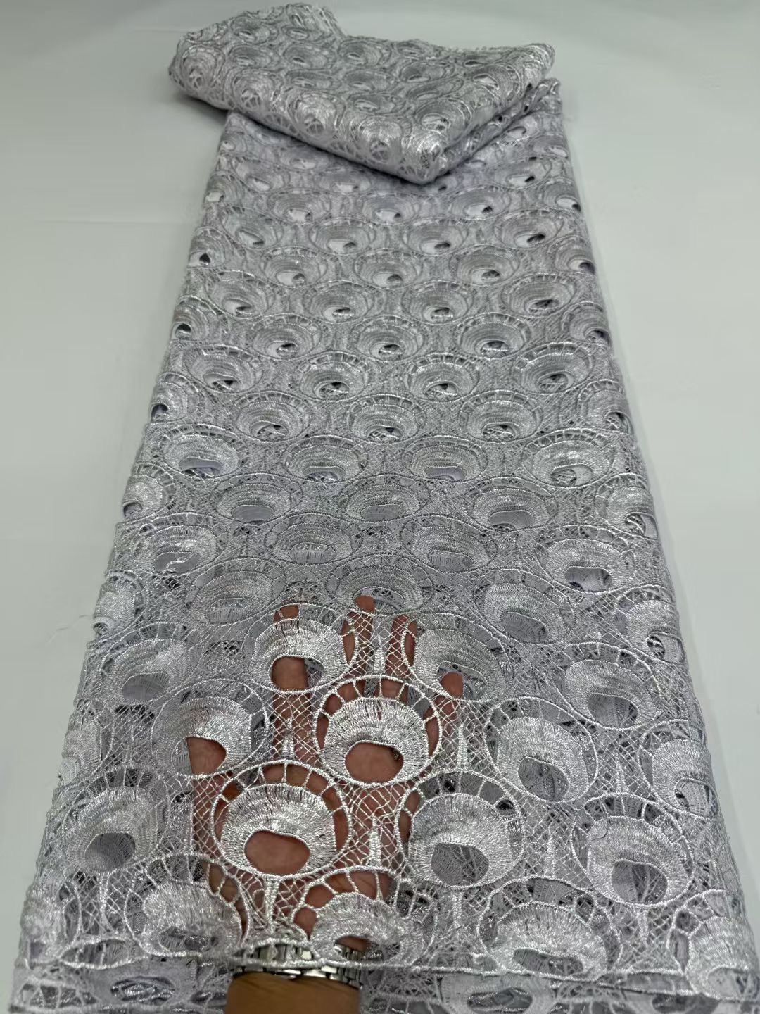 Kain Guipure Cord Lace Afrika Terbaru Gaya 2026 Kain Lace Nigeria yang Larut dalam Air 5 Yard untuk Pesta Pernikahan Putih Murni