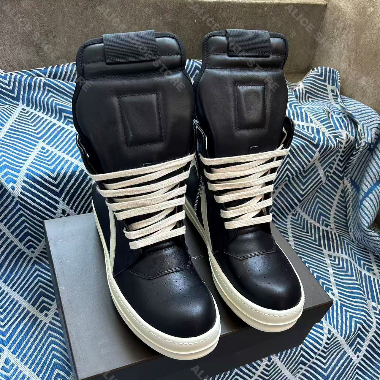 Nieuwe Punk Vrouwen Enkellaars Mannen Sneaker Designer Platform Lace-up & Rits Schoen Zwart Gothic Geobasket Luxe Rock platte Schoeisel