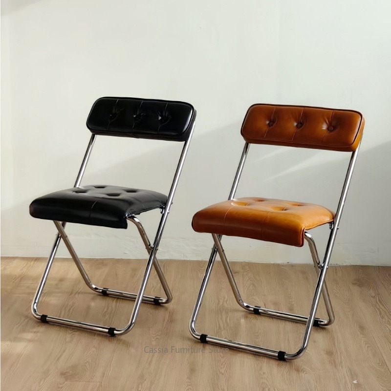 Mid-Century Minimalist Folding Chair Waxed Leather Backrest Compact Dining Seat for Home Cafe and Vacation Rental