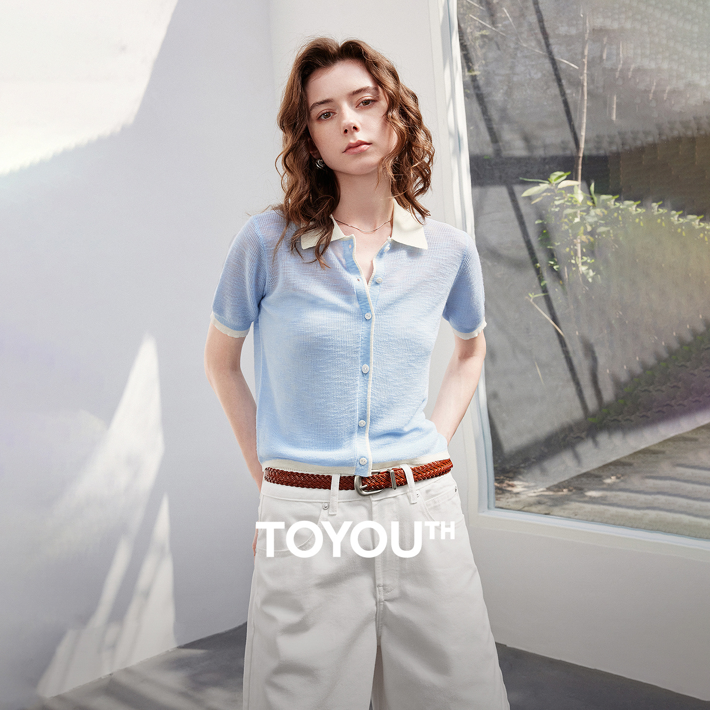TOYOUTH Pull léger en lin slub pour femme, Nouvelle collection été 2026, Haut tricoté à col polo avec blocs de couleur transparents