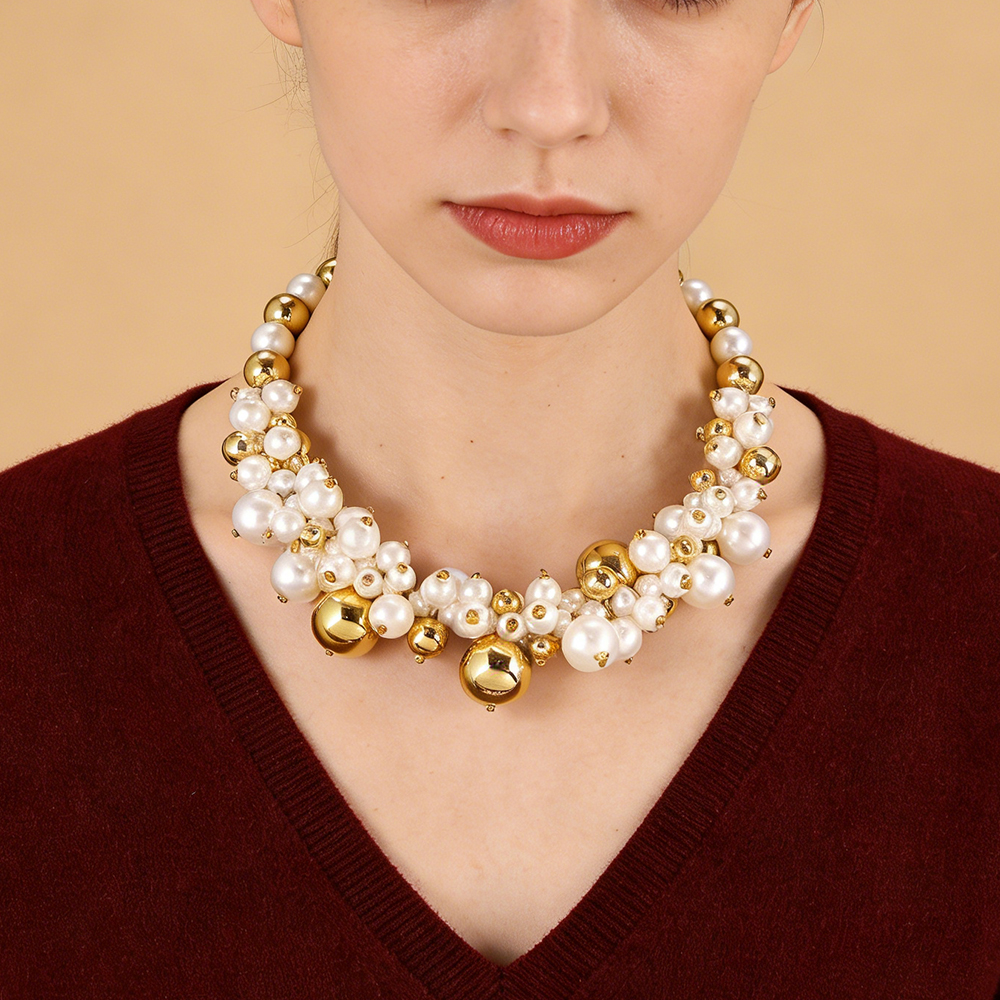Gargantilla de cuentas acrílicas de perlas de imitación gruesas para mujer, collares elegantes con temperamento, regalo de fiesta, joyería llamativa, nuevo estilo