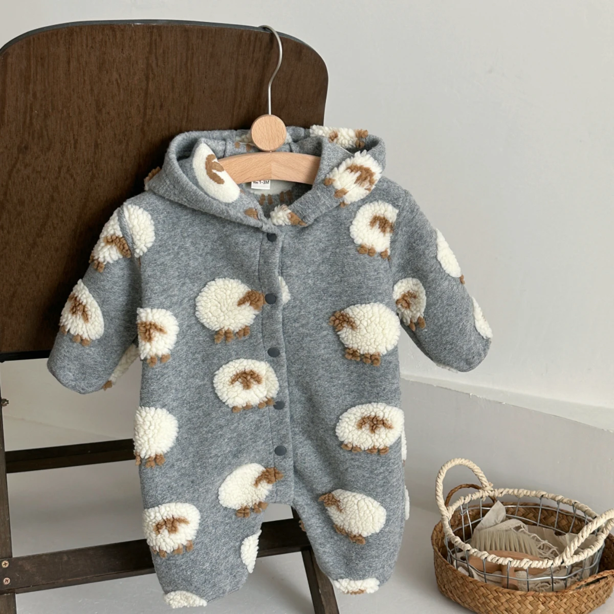 Combinaison d'hiver grise à capuche pour bébé de 1 à 18 mois, agneau brodé, manches longues, peluche, combinaison quotidienne pour nouveau-né, garçons et filles, vêtements chauds