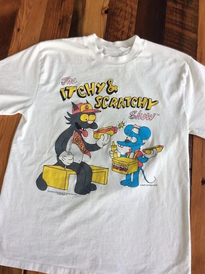 The Simpsons-Itchy & Scratchy Show T-shirt Unisex Tee S-4XL Tee Santa Tee Grappig Grafisch T-shirt Retro Cartoon Top Luxe Kleding
