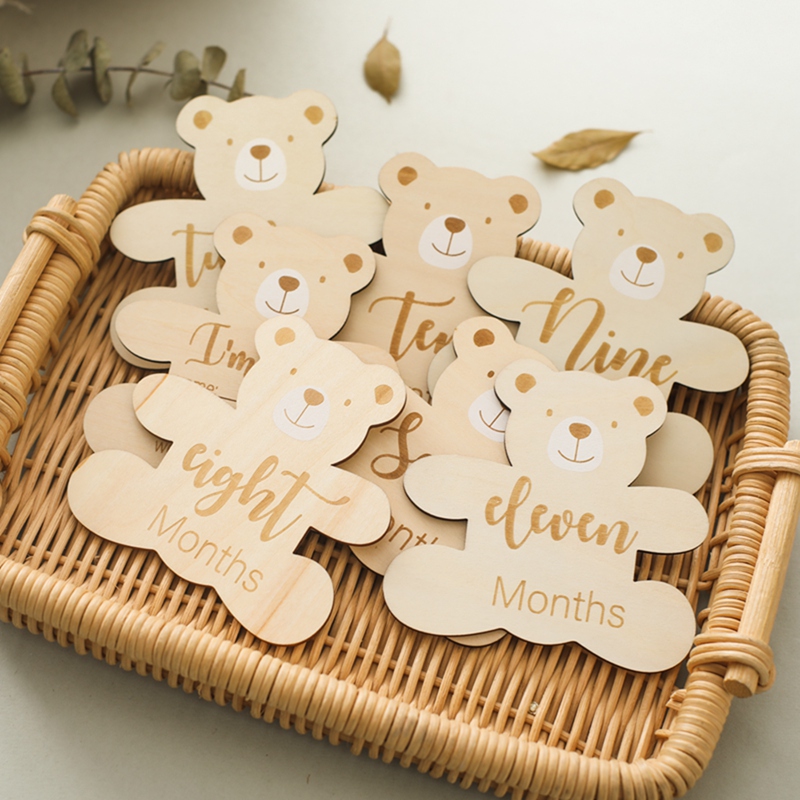 Tarjetas de hitos de madera para bebé, número conmemorativo en forma de oso, tarjeta mensual grabada, accesorios de fotografía de edad, regalo de nacimiento para recién nacido