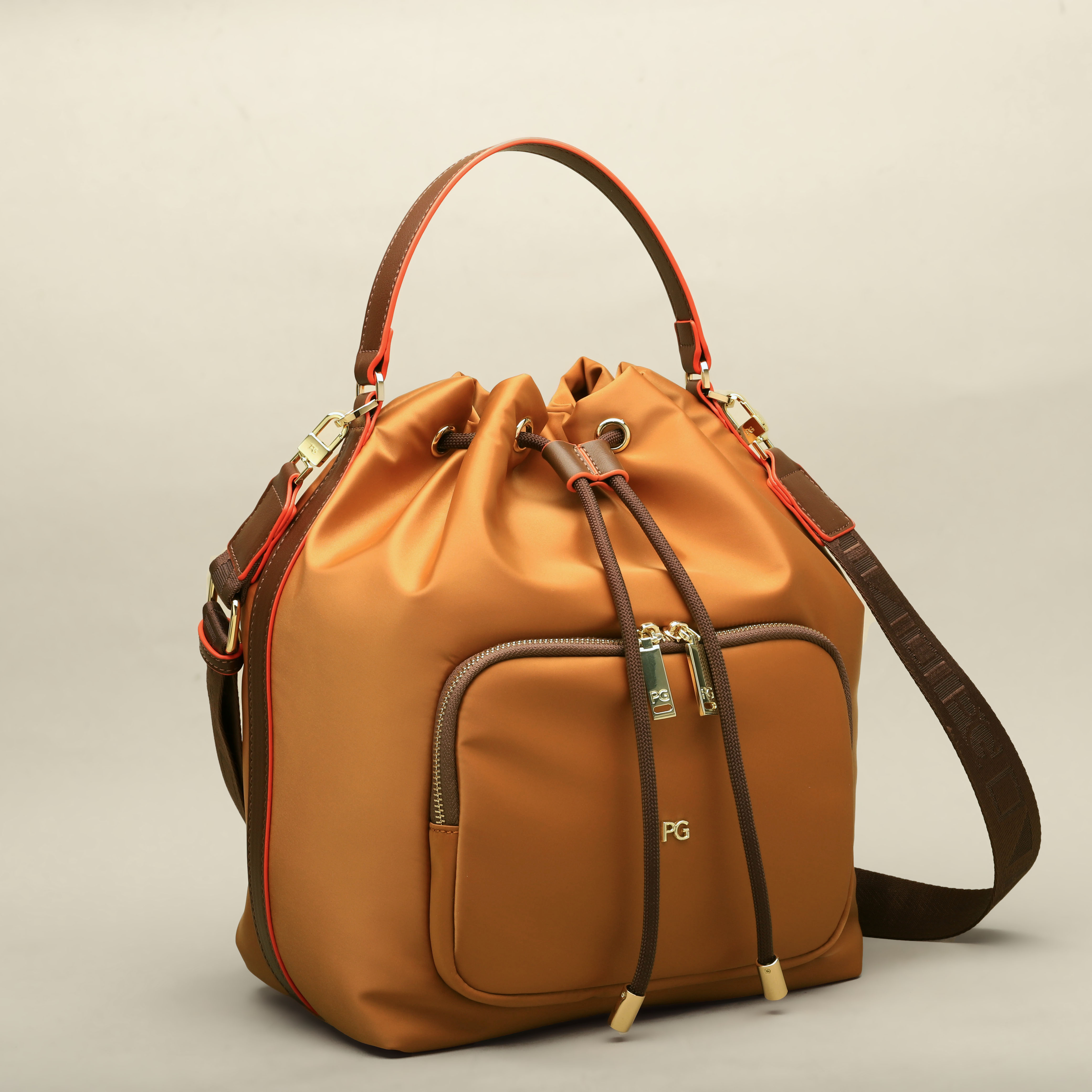 Sac bandoulière élégant PG PATSY GARIS 2026 avec lettres et cordon de serrage, sac décontracté en nylon pour femme de marque