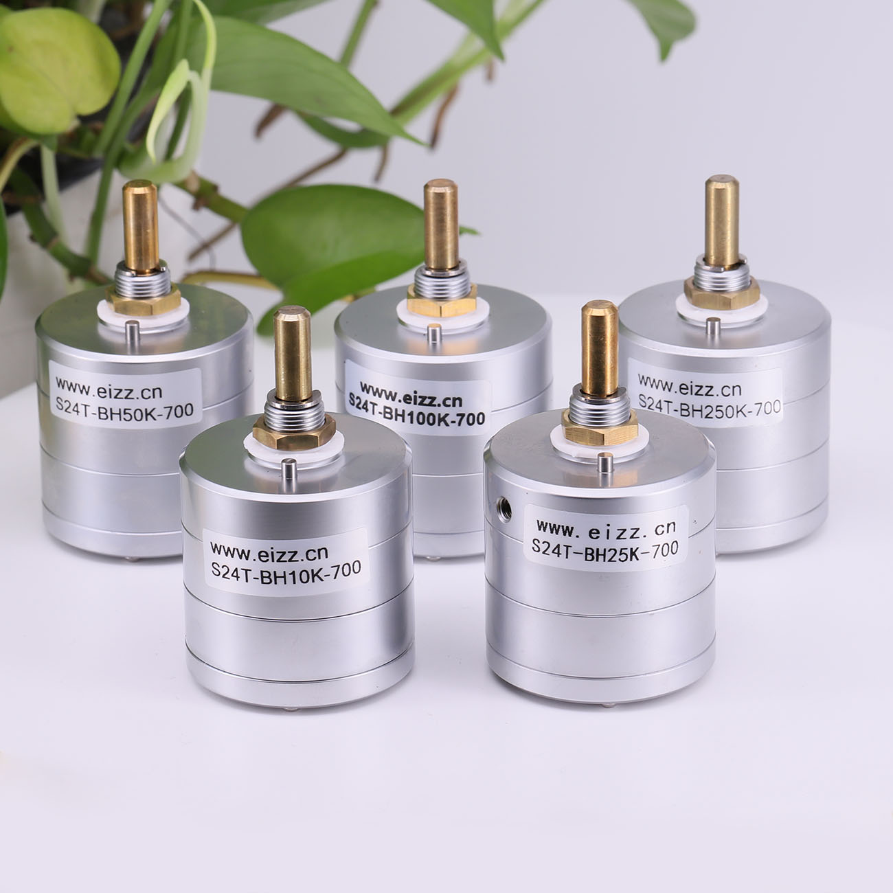 1PC EIZZ 2-kanałowy potencjometr głośności stereo 10K 25K 50K 100K 250K 24 stopnie LOG Stopniowany tłumik audio do Hifi Audio DIY