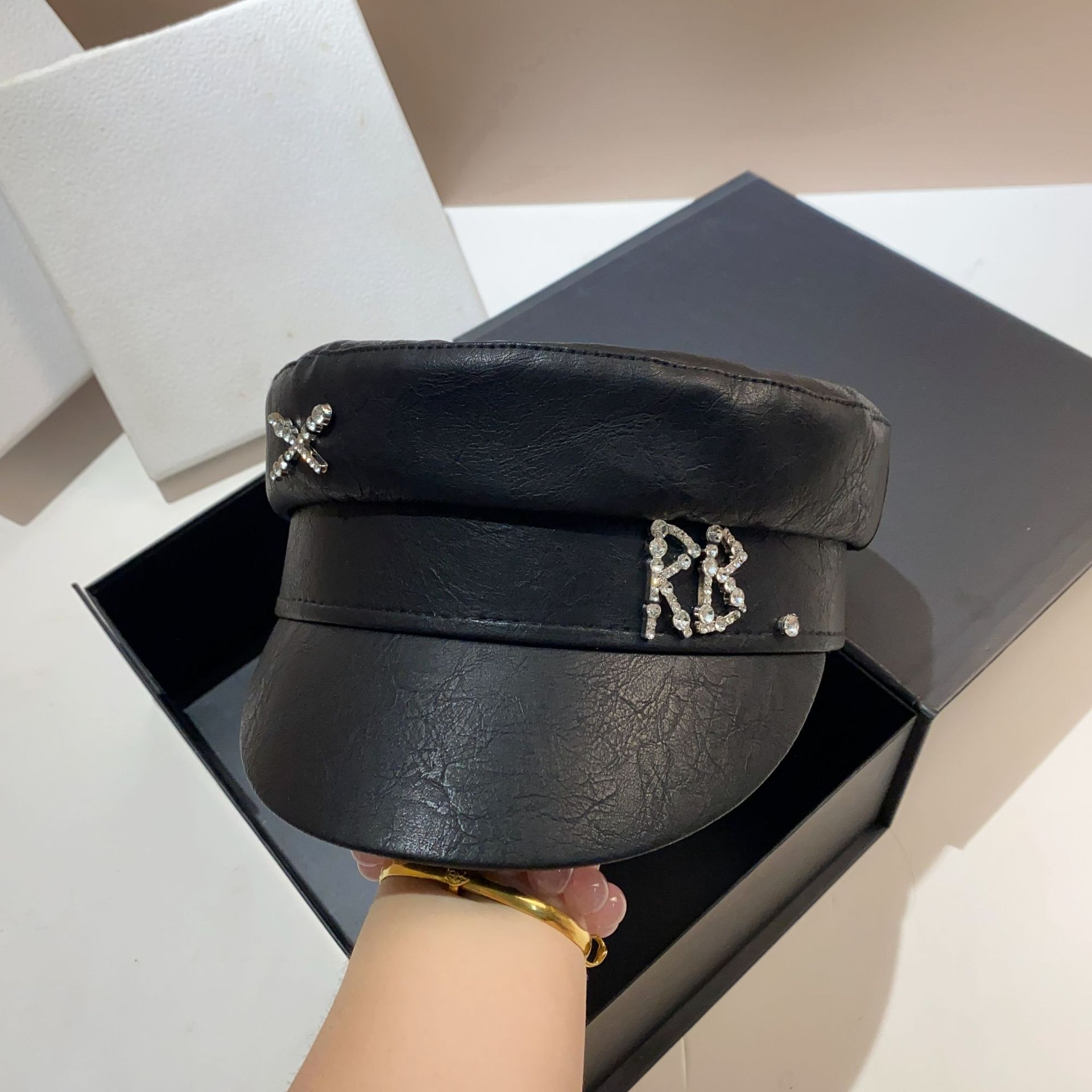 Унисекс RB кепки газетчика из искусственной кожи, многофункциональная черная модная шляпа с плоским цилиндром для женщин и мужчин, весенне-осенняя мужская шляпа