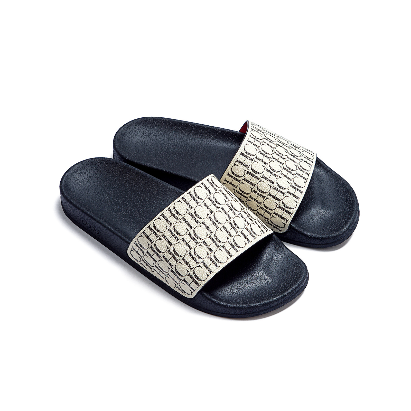 Nouvelles pantoufles tendance pour femmes, imprimé lettres CHHC, chaussures de plage en silicone pour femmes, universelles