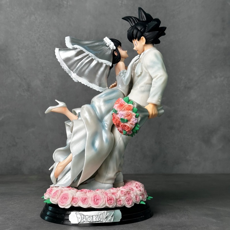 Dragon Ball Z Son Goku & Chichi Versi Pernikahan 31cm Figur Aksi PVC Koleksi Model Mainan Patung Pasangan Ornamen Hadiah Pernikahan