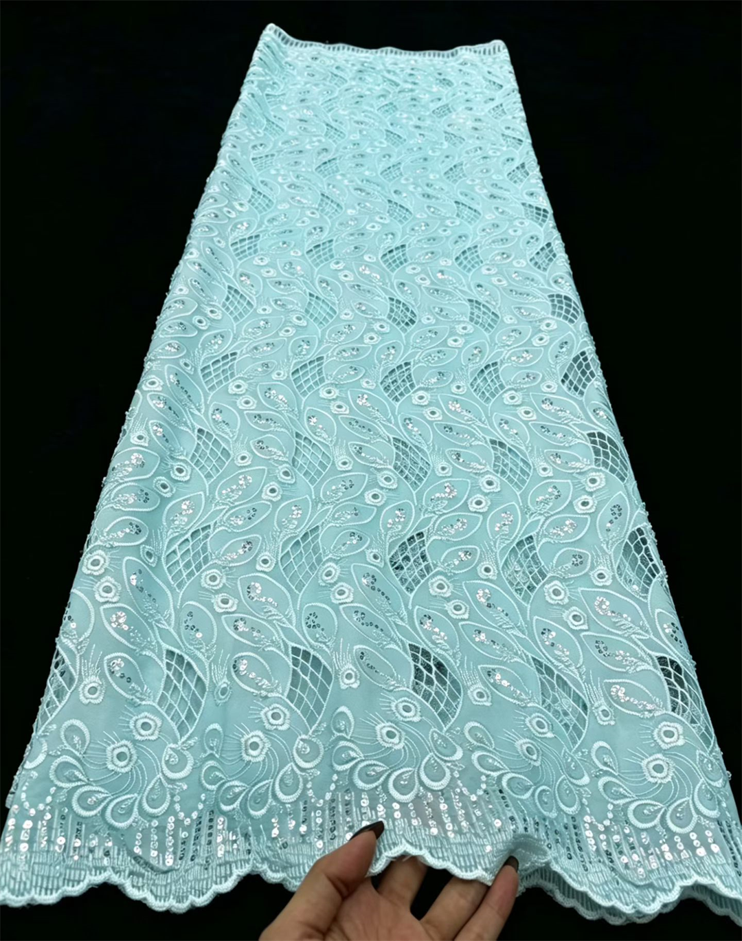 Tela de encaje guipur africana 2026, encaje francés nigeriano Asoebi Chantilly soluble en agua, tela de encaje de alta calidad para vestido de fiesta