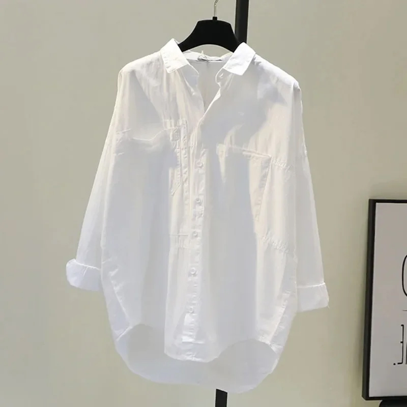 2026 Wit damesoverhemd met lange mouwen Nieuwe lente Casual losse kantoorblouse Dame Tops Knop Eenvoudige dameskleding