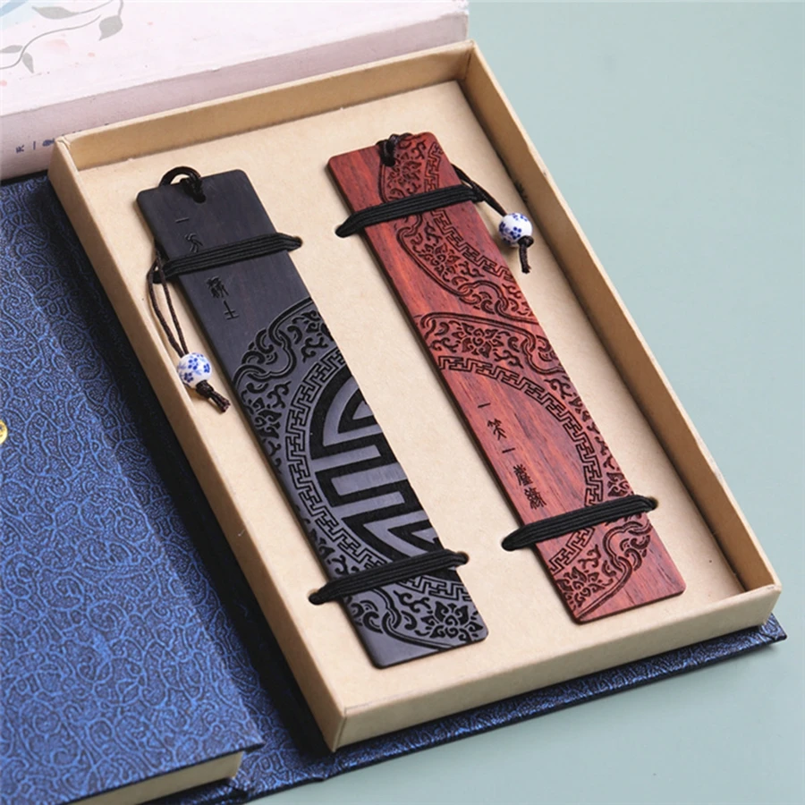 Lesezeichen aus Redwood-Sandelholz im chinesischen Stil, Business-School-Gedenkgeschenk, Halbmond-Lesezeichen, bestes Geschenk für Buchliebhaber