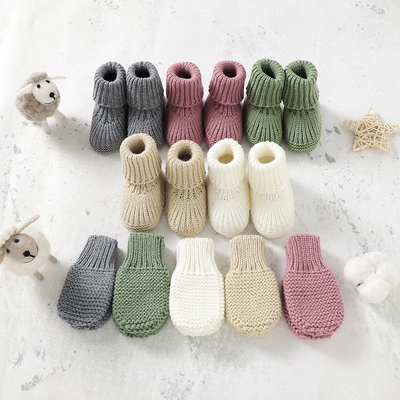 Babys chuhe Handschuhe Set gestrickt Neugeborenen Jungen Mädchen Stiefel Fäustling 0-18m Kleinkind Säuglings kleidung Zubehör niedlich einfarbig 2pc hand gefertigt